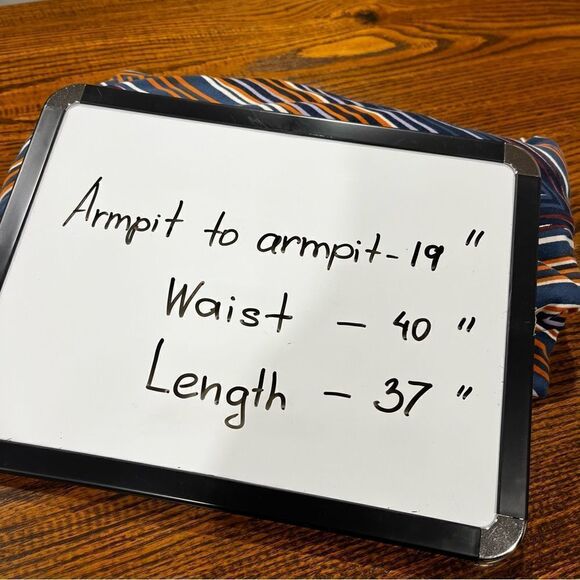 Bell long sleeve zig zag print deep v-neck dress - Picture 10 of 14